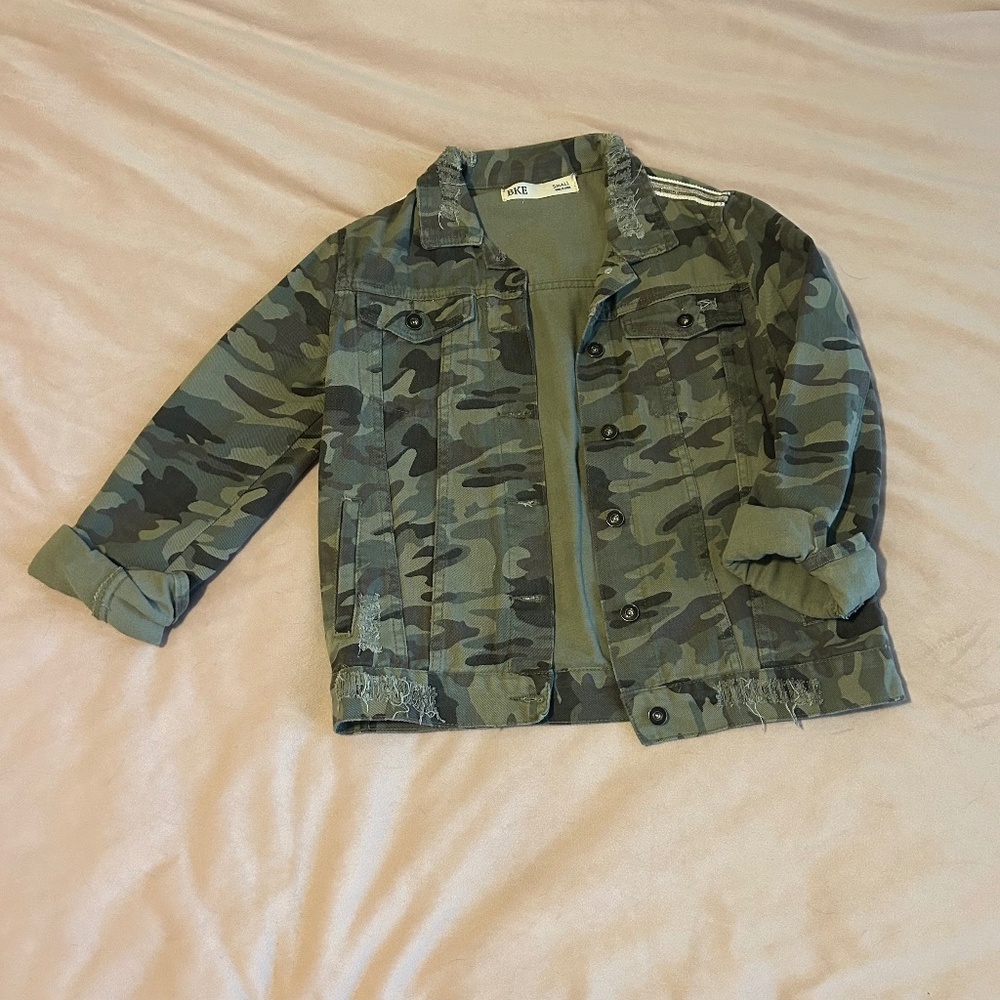Buckle Camo Denim Jacket
